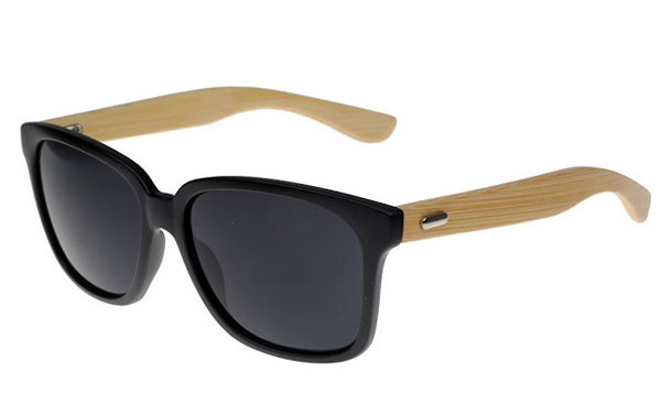Træ solbrille i sort wayfarer look - Design nr. 3047
