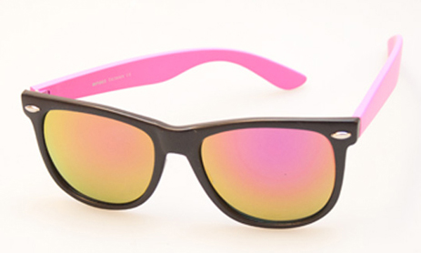 Wayfarer solbrille i mat med lyserøde stænger - Design nr. 395
